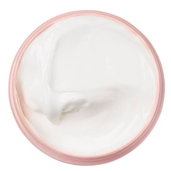 Avon Sweet Honesty Perfumed Skin Softener - Picture 5 of 5